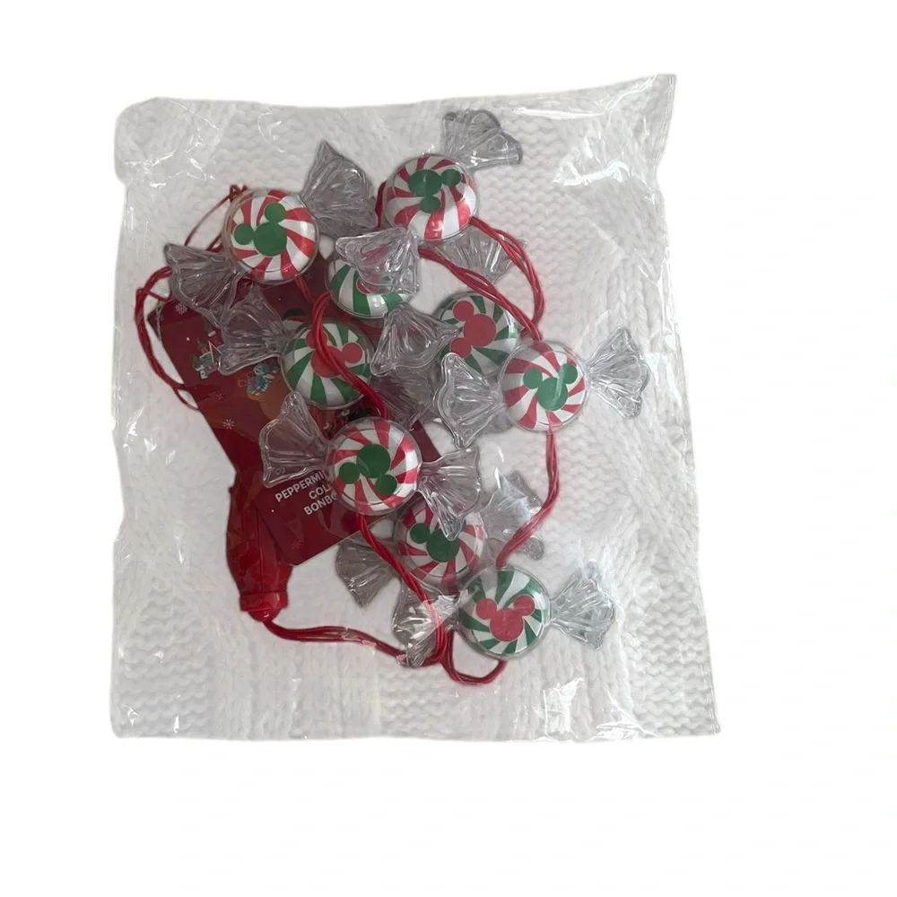 NEW Disney Parks‎ Mickey Mouse Peppermint Candy Glow Necklace